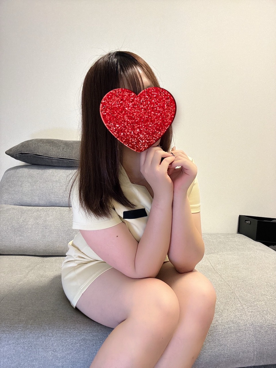 成瀬　しおり
