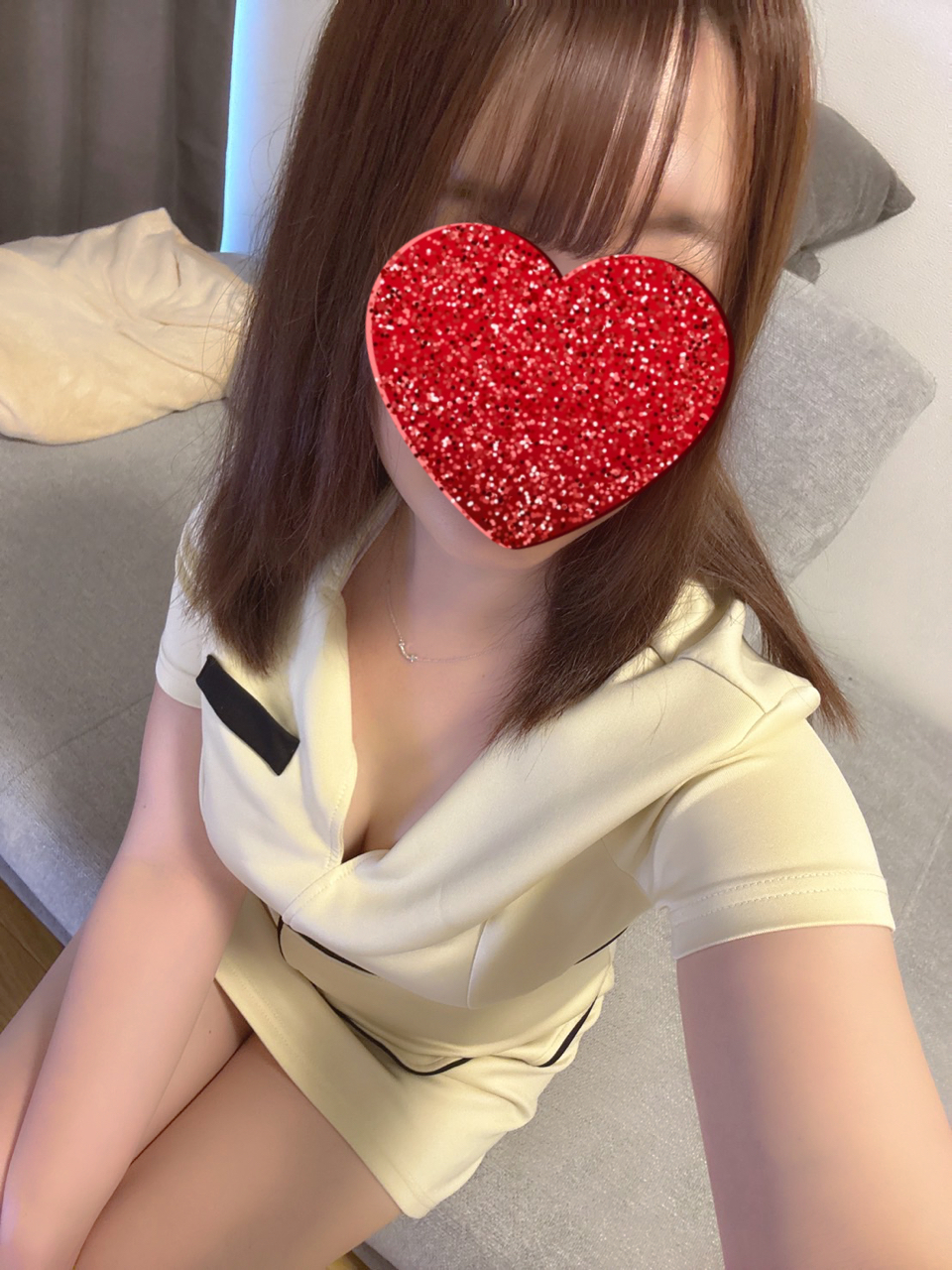 成瀬　しおり